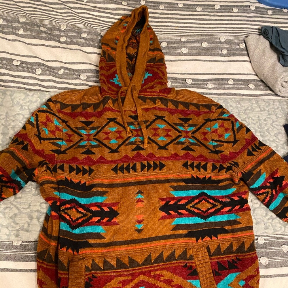 American eagle men’s Aztec sweater hoodie